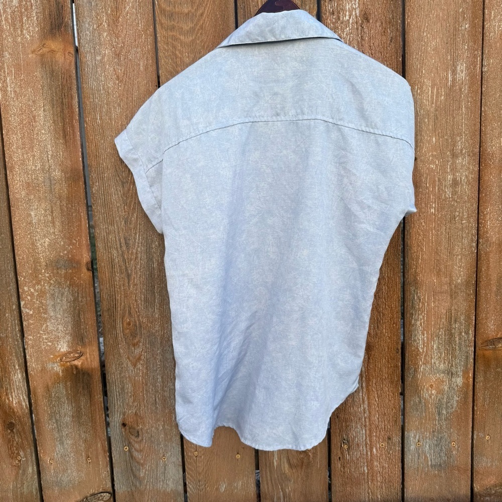 Style Envy Sky Blue Short Sleeve Button Down Shirt Blouse Size Medium - Picture 6 of 9